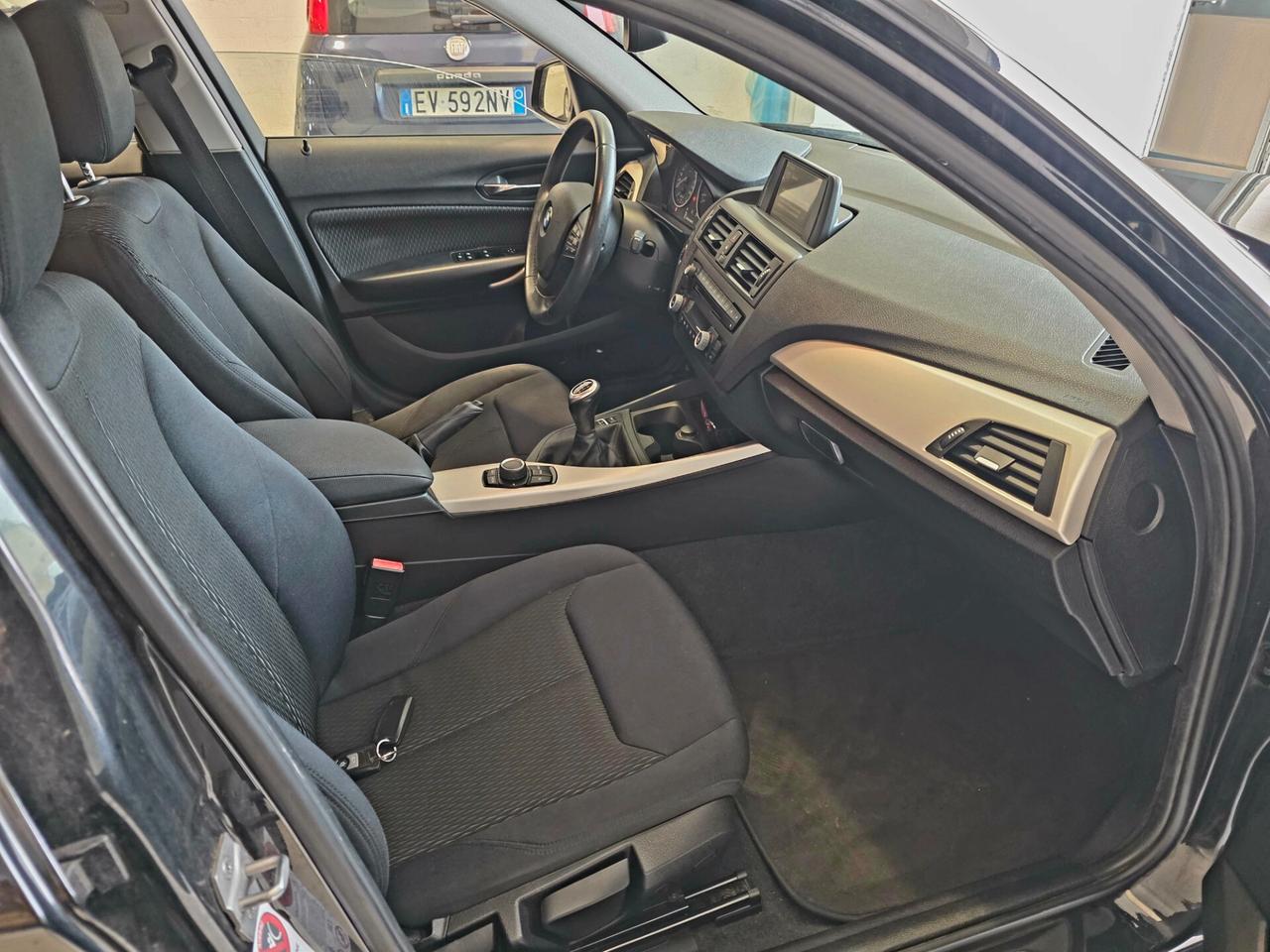 Bmw 114 114d 5p. Unique