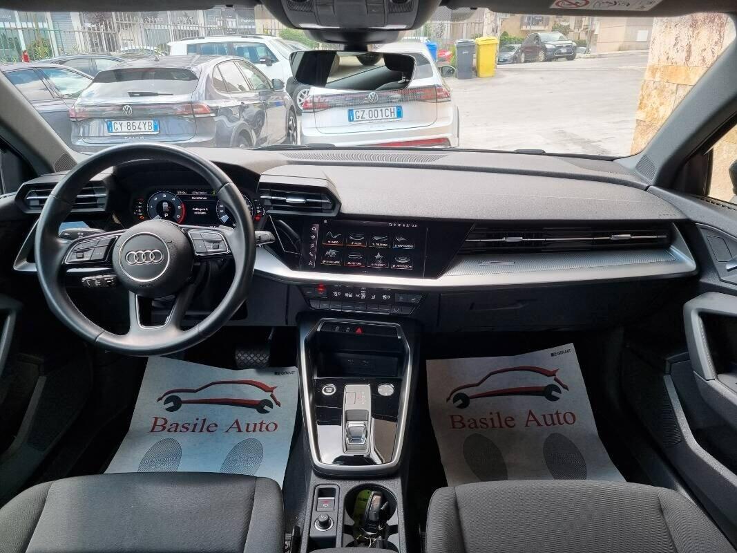 Audi A3 30 TDI S tronic Business