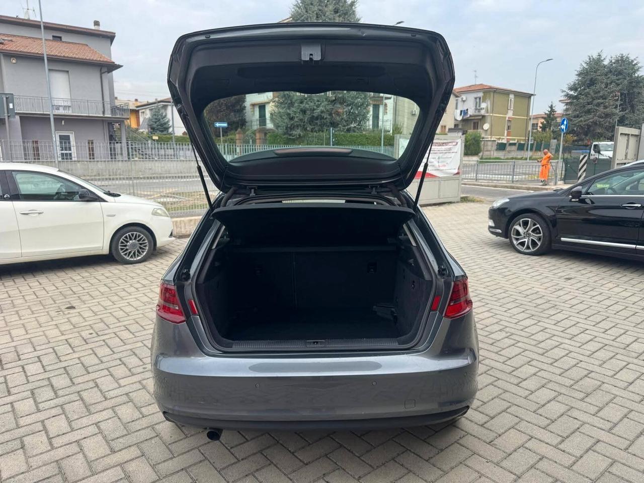 Audi A3 SPB 1.6 TDI clean diesel Admired