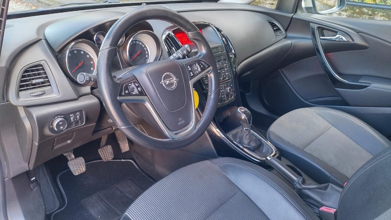 Opel Astra 1.4 Turbo 140CV GPL Sport Tourer