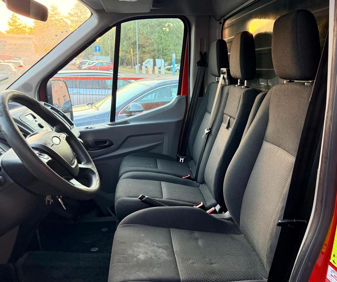 Ford Transit 350 2.0TDCi EcoBlue 130CV 4WD PL-TM Furgone Trend