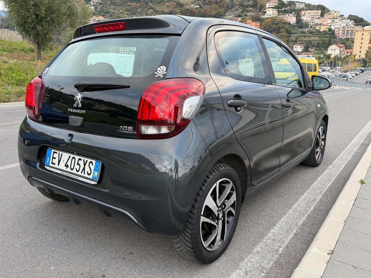 Peugeot 108 VTi 68 5 porte Allure TOP!