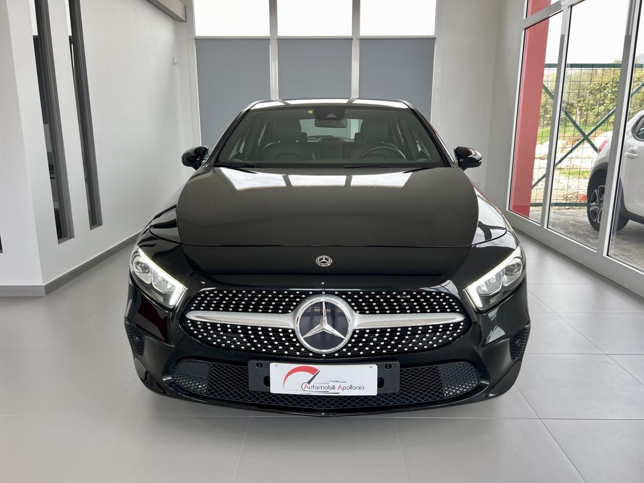 MERCEDES-BENZ A 180 d Aut. Business Extra - 2020