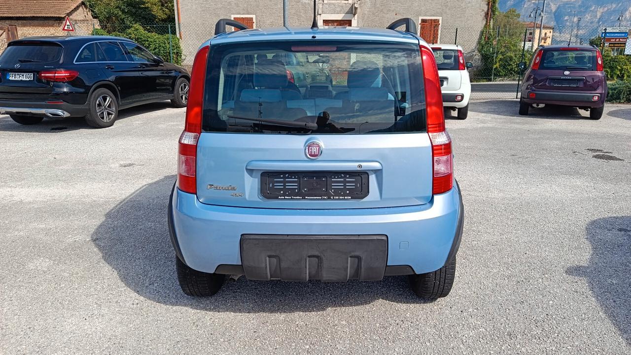 Fiat Panda 1.2 4x4 Climbing