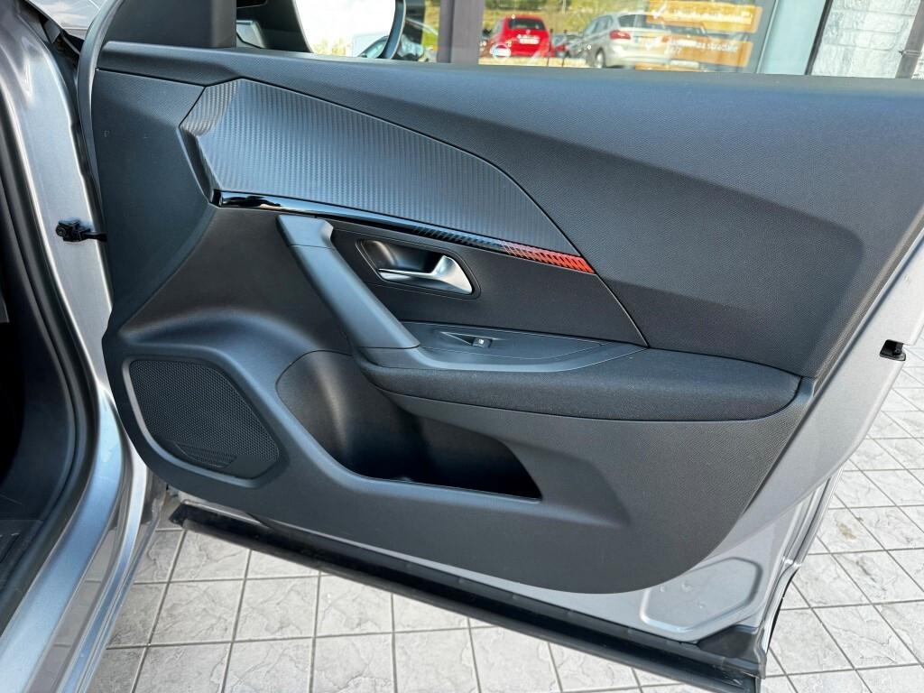 Peugeot 2008 1.2 Benzina Active Pack S&s 130cv Eat8