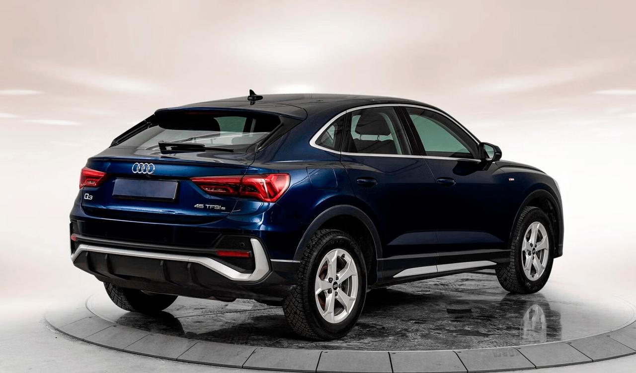 Audi Q3 Sportback 45 TFSIe S line Business