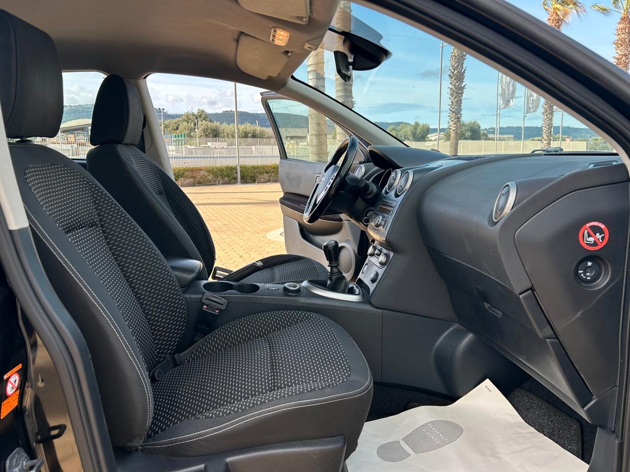 Nissan Qashqai 2.0 dCi DPF 4WD Acenta