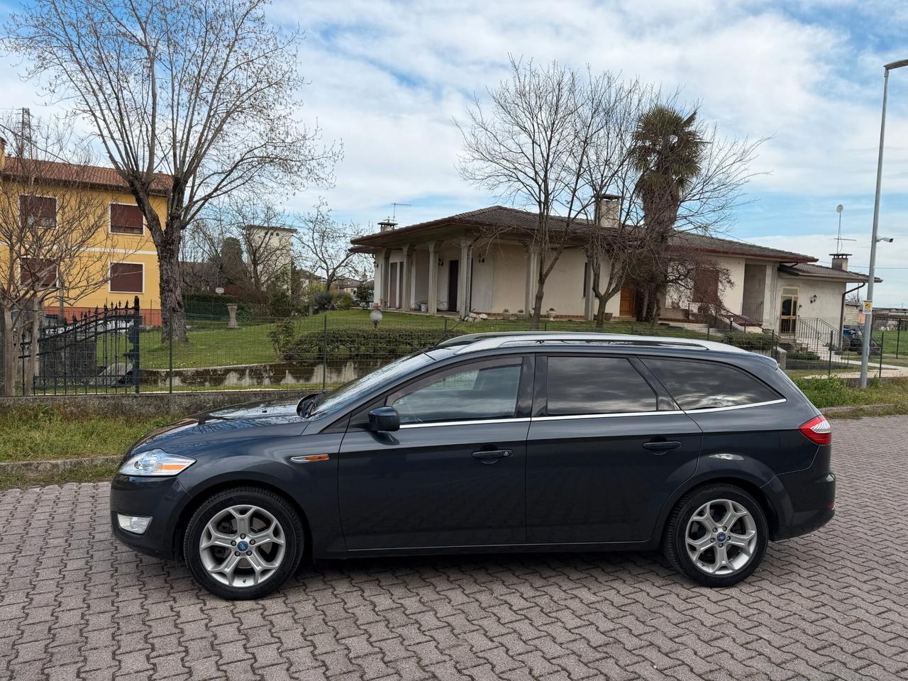 Ford Mondeo 2.0 TDCi Titanium Gancio Traino Full