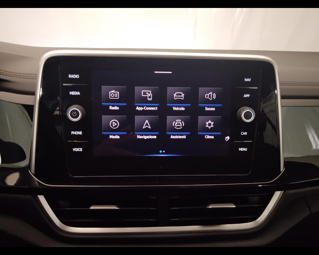 VOLKSWAGEN T-Roc I 2022 - T-Roc 1.0 tsi R-Line 110cv