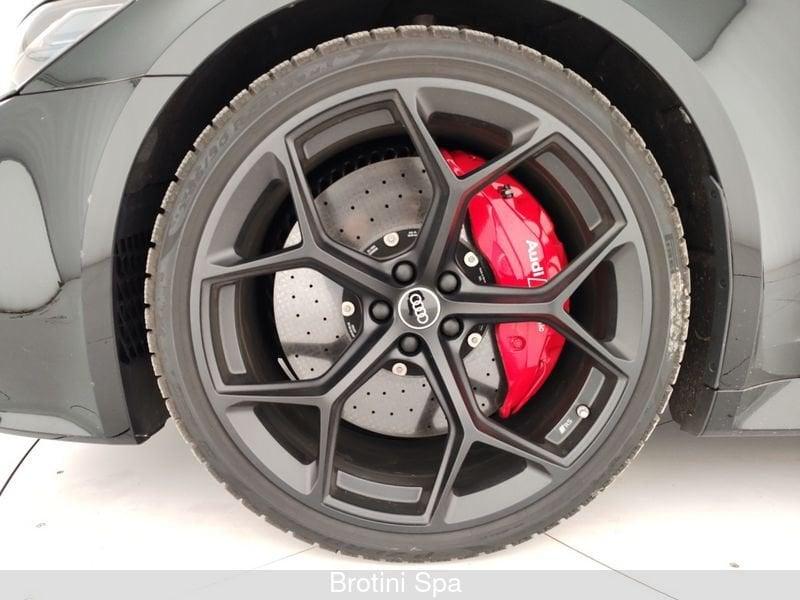 Audi RS6 4.0 quattro tiptronic Performance Avant