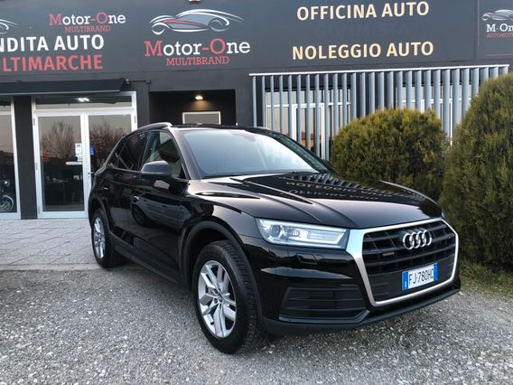 Audi Q5 40 - 2.0 TDI quattro S tronic Business Sport