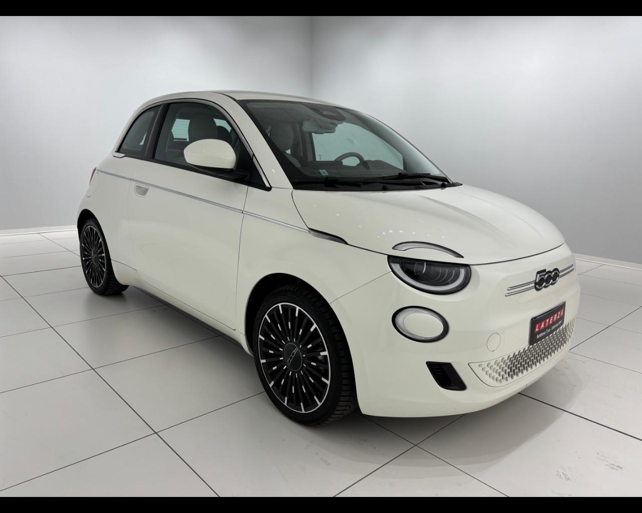 FIAT 500e 42 kWh La Prima by Bocelli