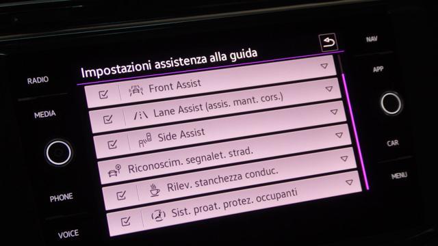 VOLKSWAGEN Tiguan 2.0 TDI 150 CV SCR DSG Elegance