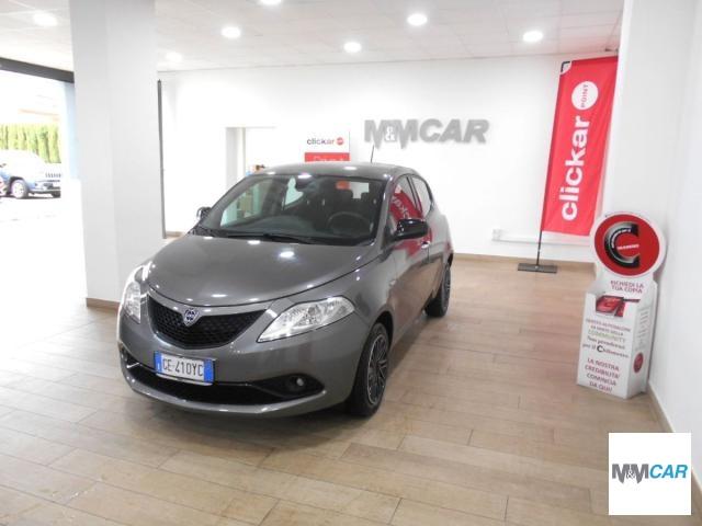 LANCIA - Ypsilon - 1.0 FireFly 5p. S&S Hybrid Gold