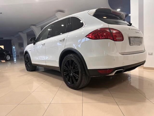 Porsche Cayenne 3.0 Diesel 250CV Platinum Edition