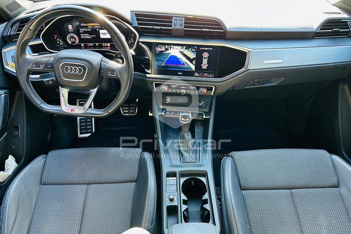AUDI Q3 SPB 35 TDI S tronic Identity Black