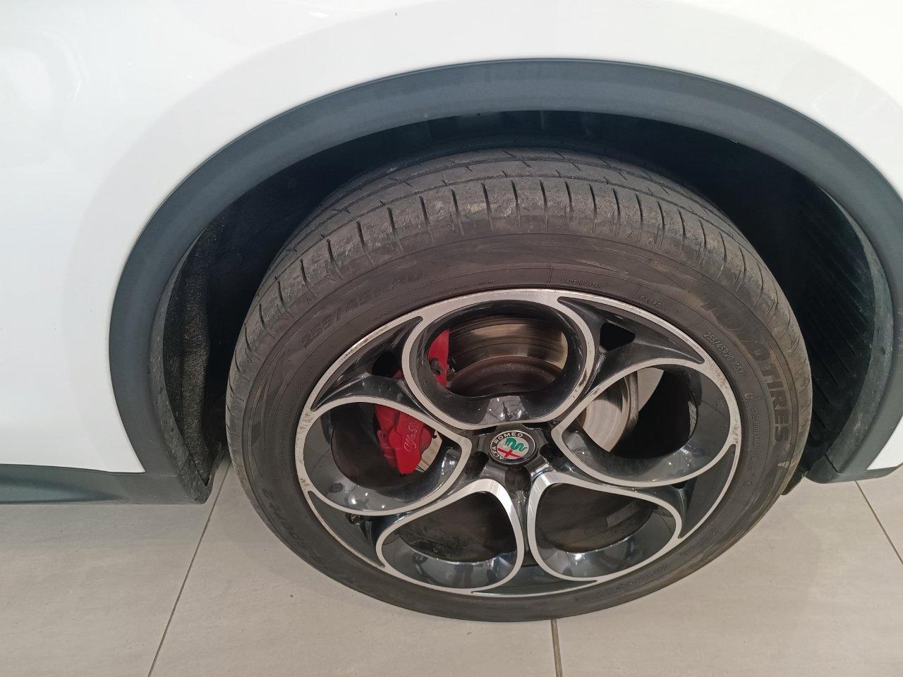 ALFA ROMEO STELVIO 2.2 t Q4 210cv