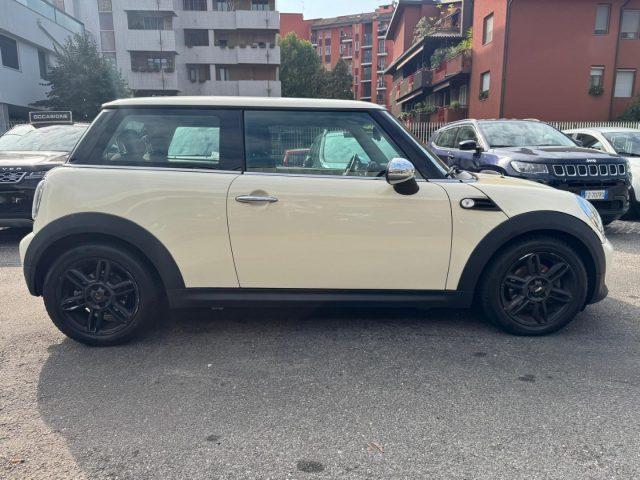 MINI One 1.6 16V One (55kW)
