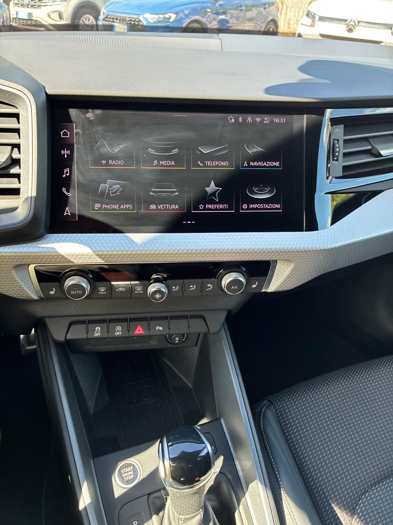 Audi A1 ALLSTREET 30 TFSI S line