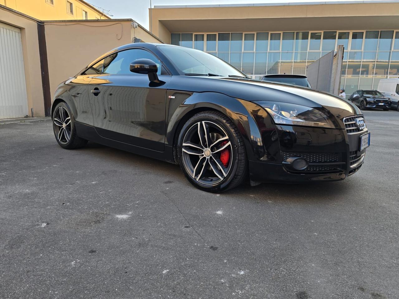 Audi TT Coupé 2.0 TFSI possibilita 12 mesi garanzia