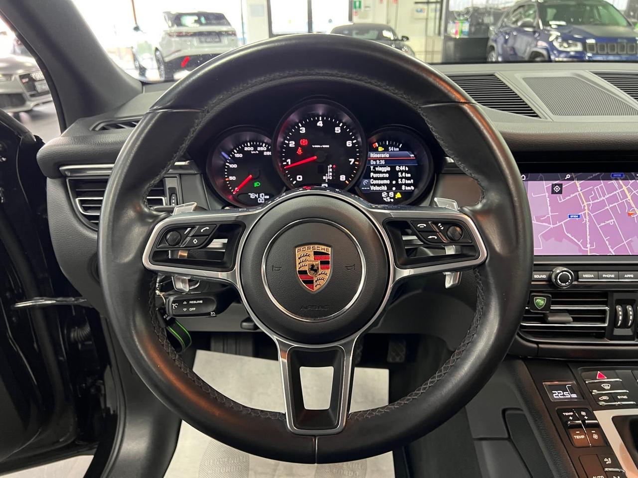 Porsche Macan 2.0 245cv pdk