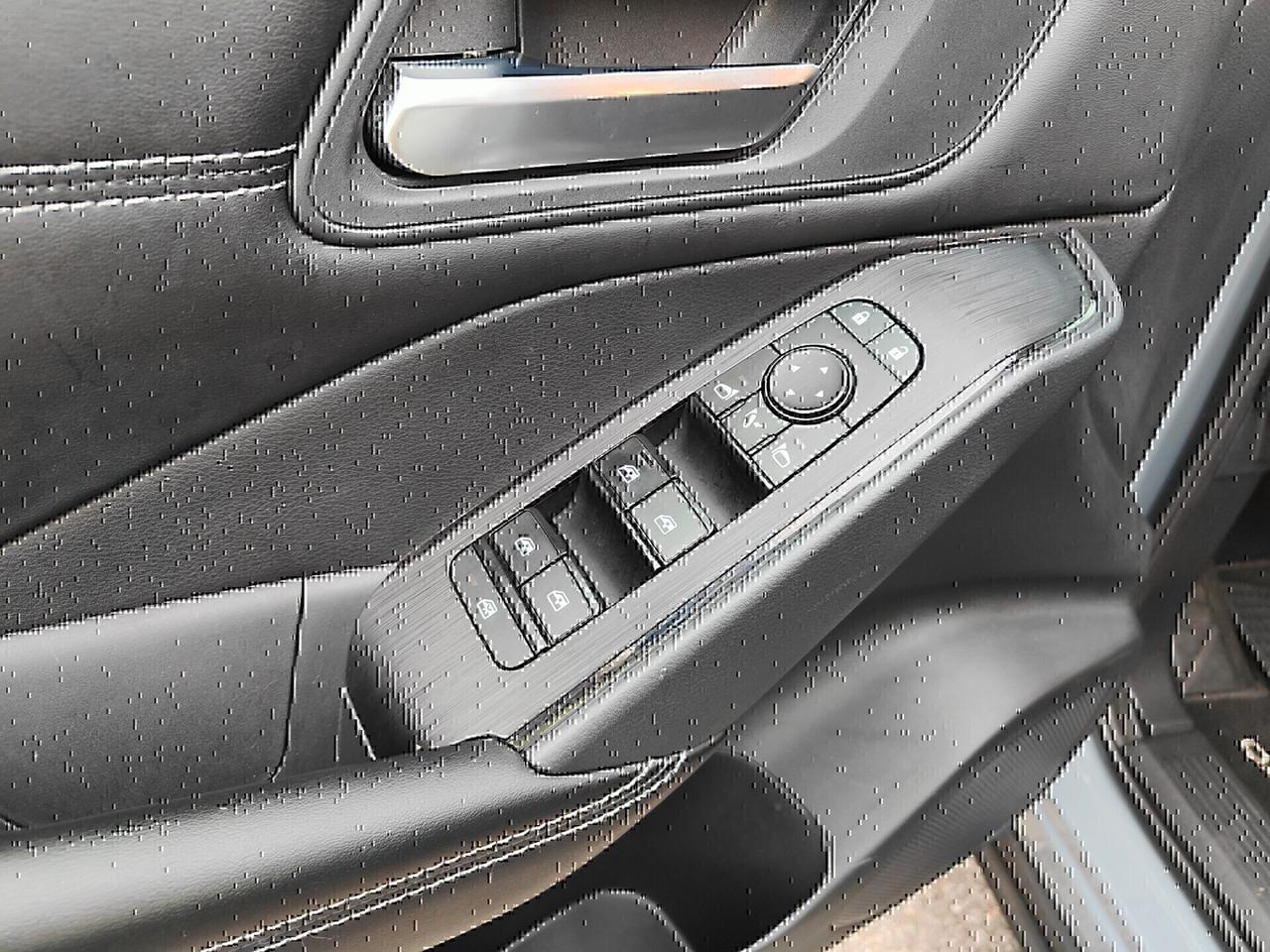 Nissan Qashqai MHEV 140 CV Business