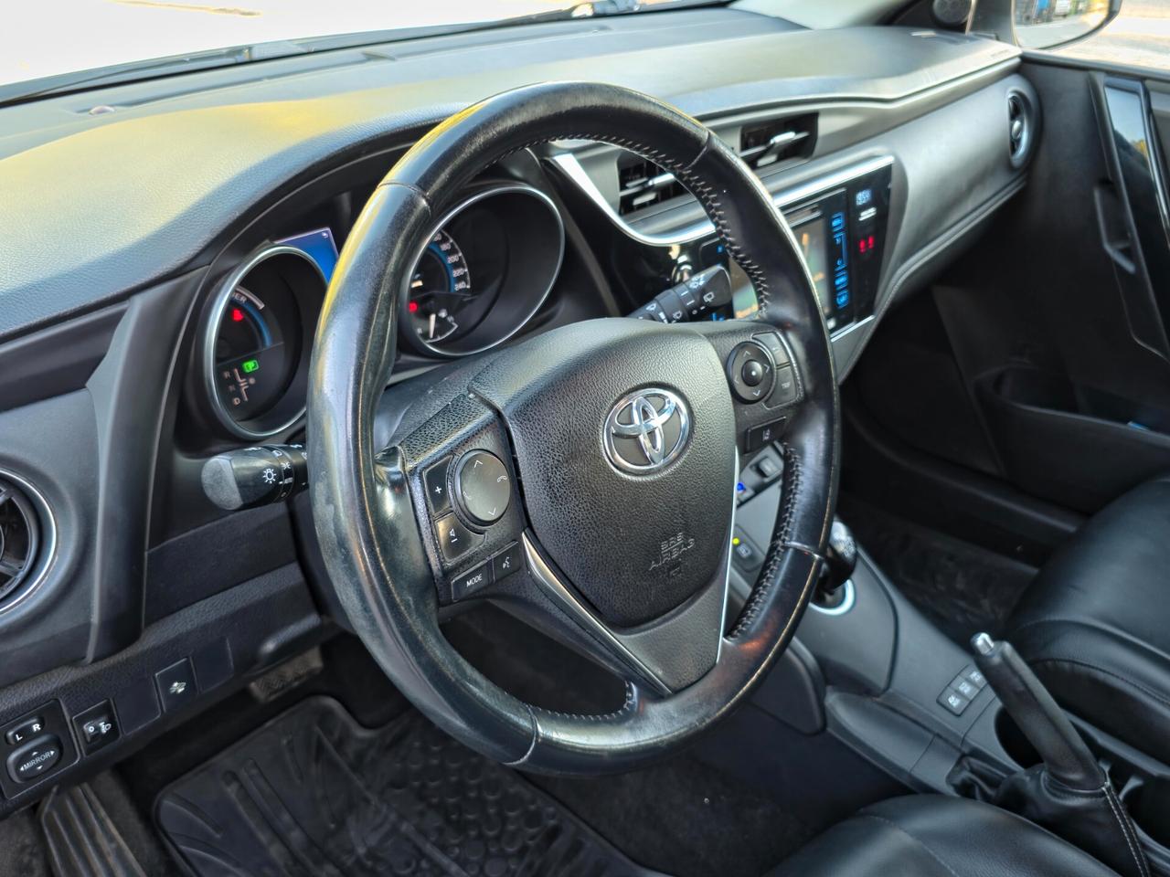 Toyota Auris Touring Sports 1.8 Hybrid Lounge CV-99 E6B Automatico NEO 2018