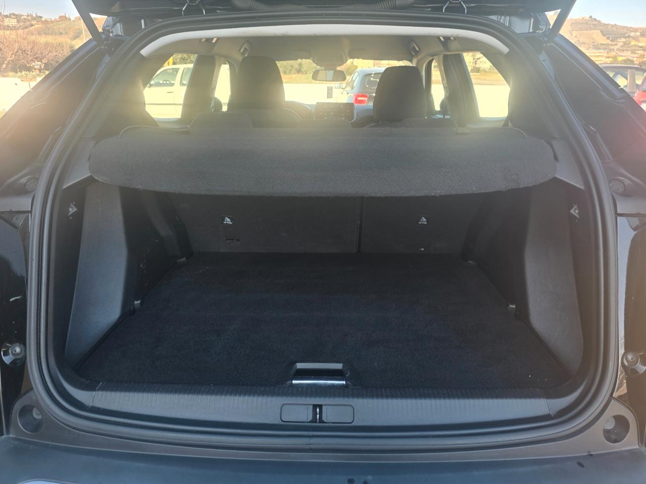 Peugeot 2008 2021 60.000KM