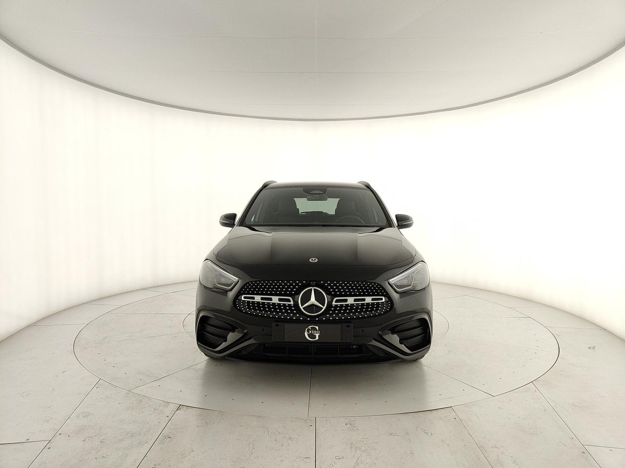 Mercedes-Benz GLA 200 d