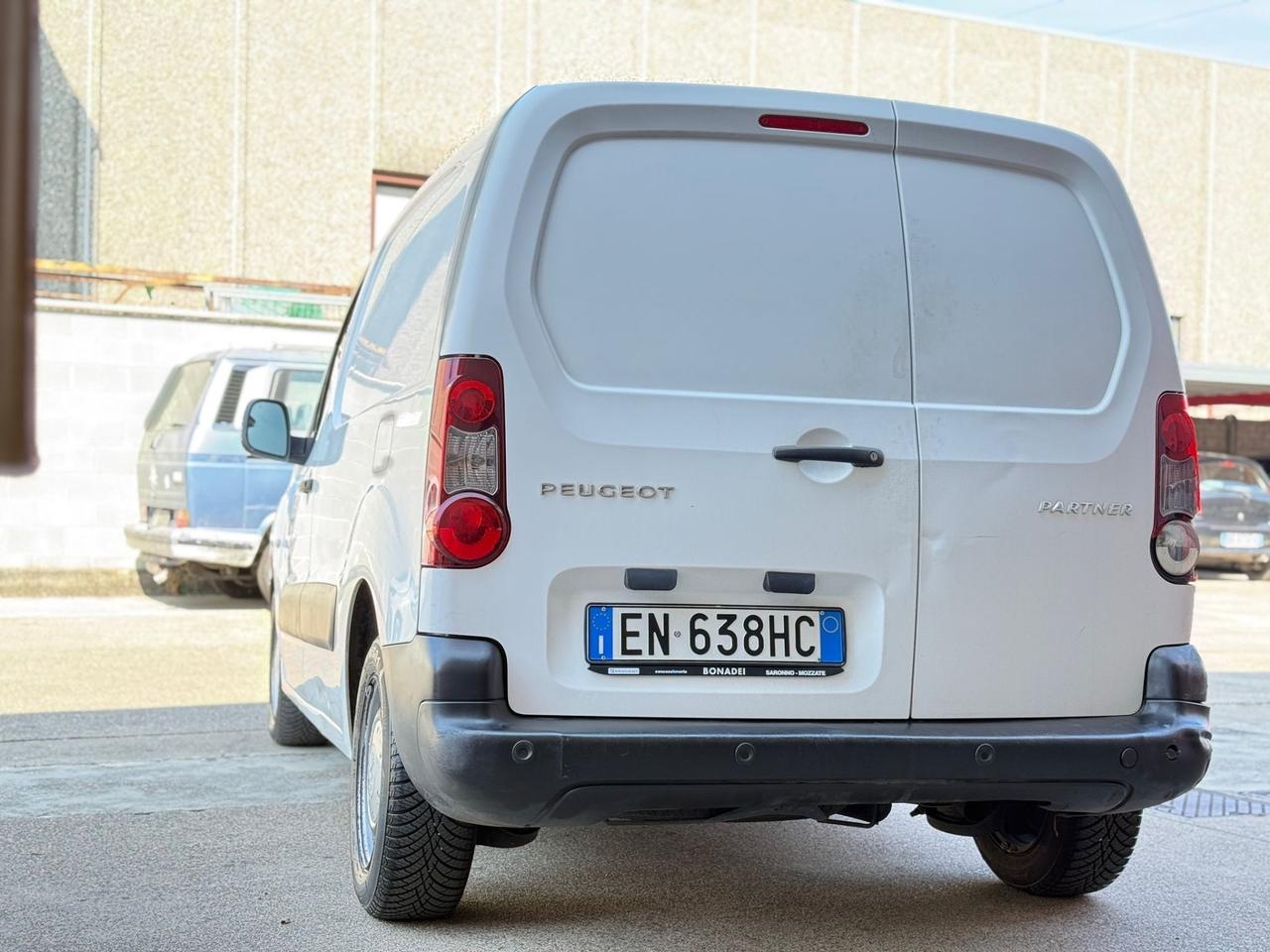 Peugeot Partner Tepee 1.6 HDi 92CV Outdoor
