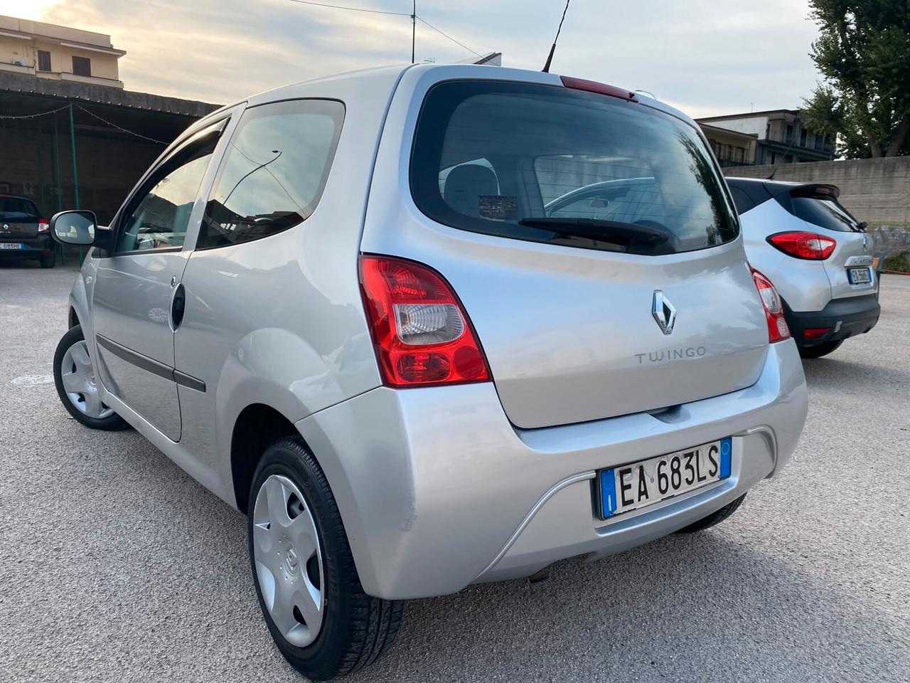 Renault Twingo 1.2 benz 58cv full economica 2010