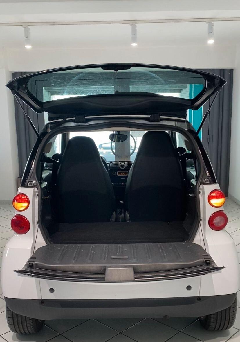 Smart ForTwo 1000 45 kW MHD coupé pure