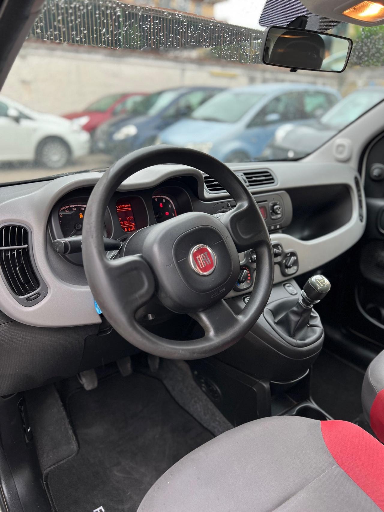 Fiat Panda 0.9 TwinAir Turbo Natural Power Lounge