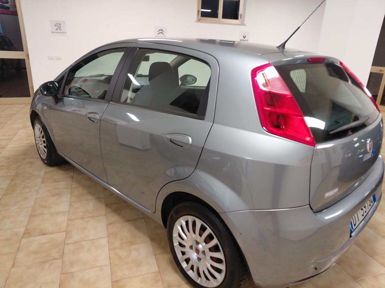 FIAT GRANDE PUNTO ANNO 2008 BZ 1.2 ADATTA NEOPATENTATI KM 125 MILS