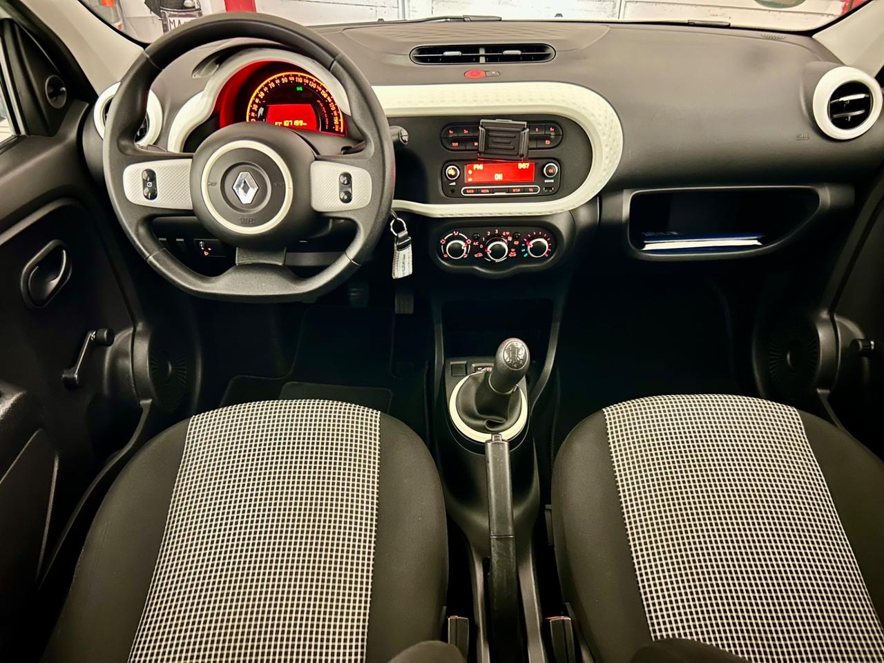 Renault Twingo SCe Lovely