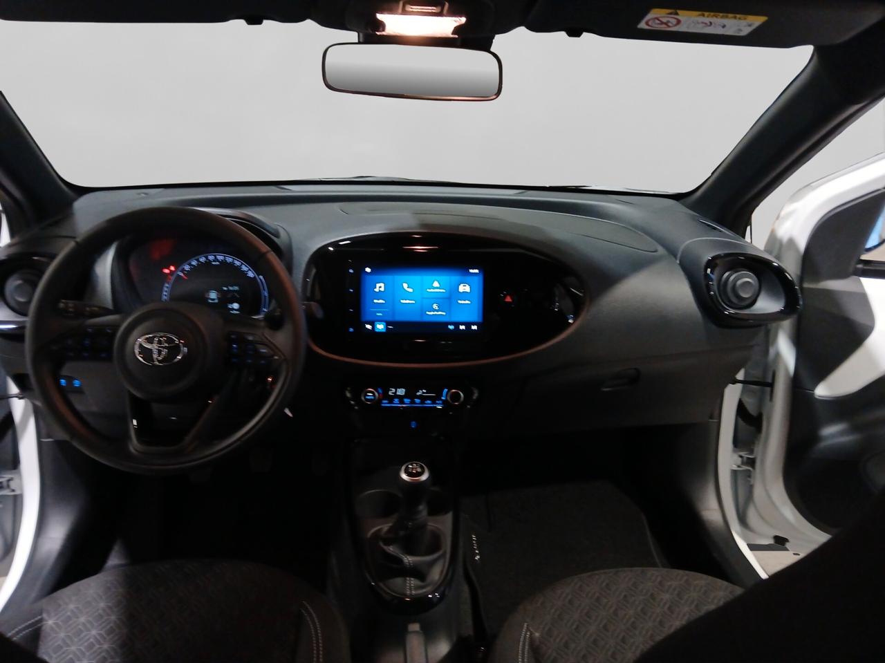 Toyota Aygo X 1.0 VVT-i 72 CV 5 porte Trend