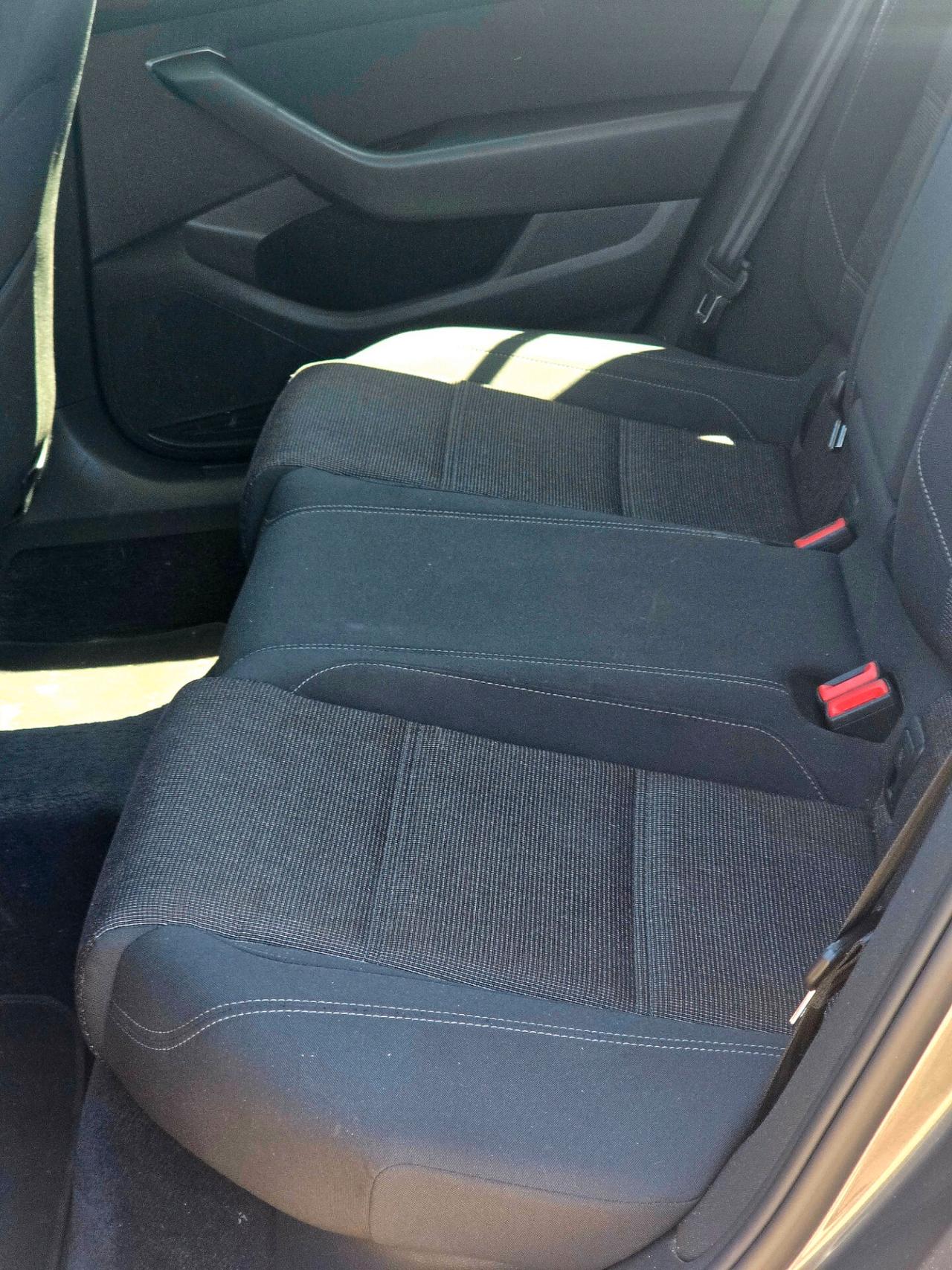 Volkswagen Passat Variant 2.0 TDI DSG Comfortline
