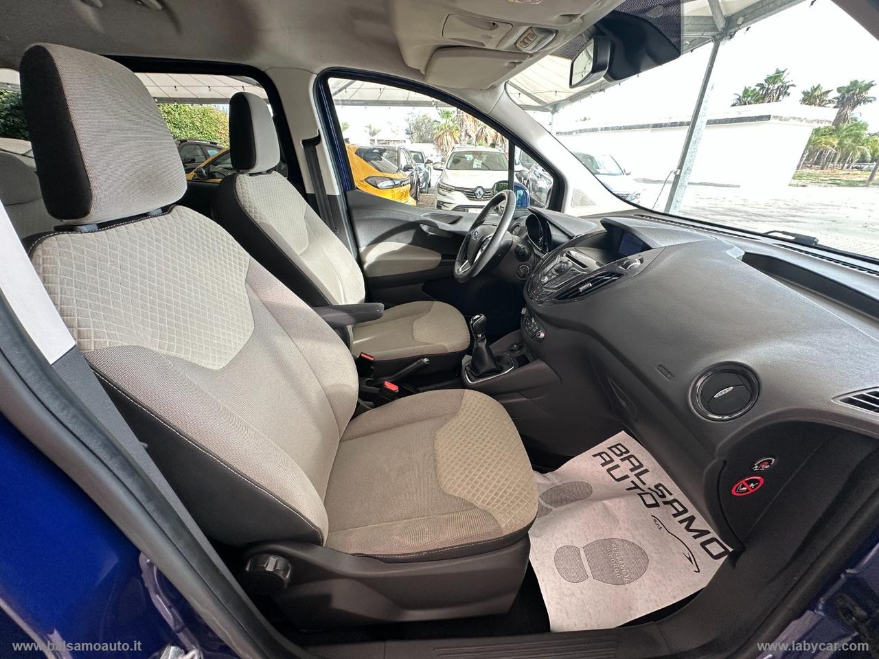 FORD Tourneo Courier 1.5 TDCI 75 CV Titanium