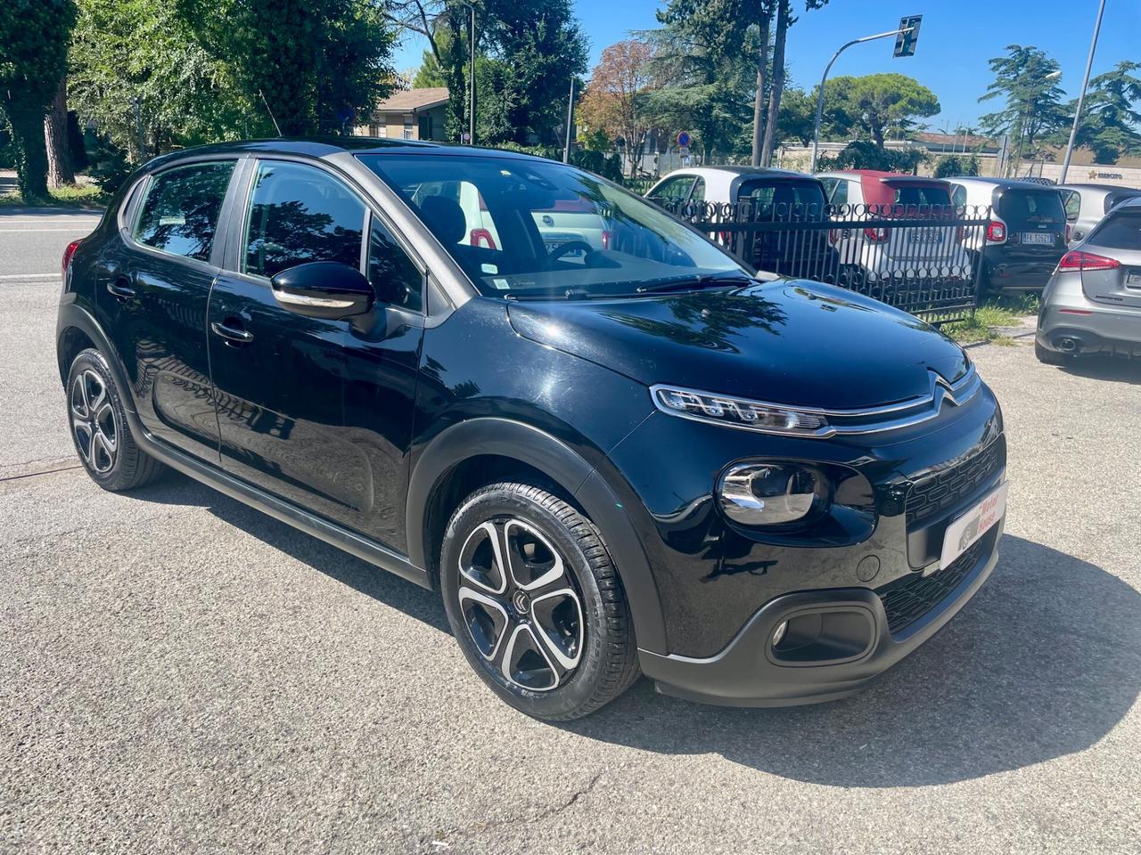 Citroen C3 PureTech 82 GPL Shine
