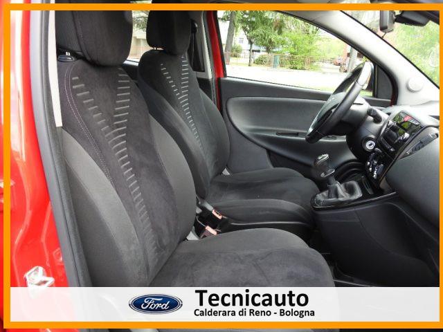 LANCIA Ypsilon 1.2 69 CV 5 porte S&S Gold *NEOPATENTATO*