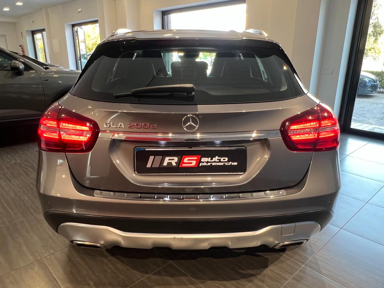 Mercedes-benz GLA 200 d Automatic Sport