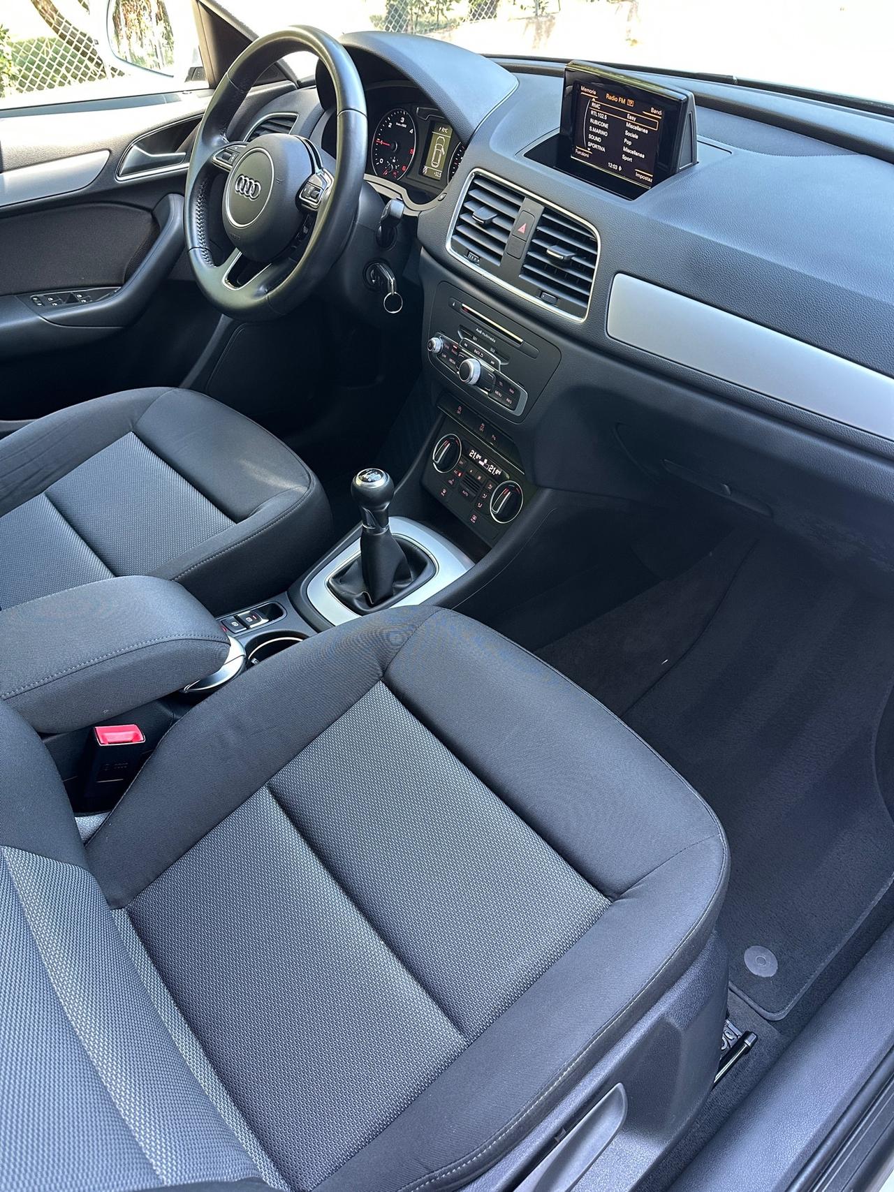 Audi Q3 2.0 TDI 120 CV Business - 2018