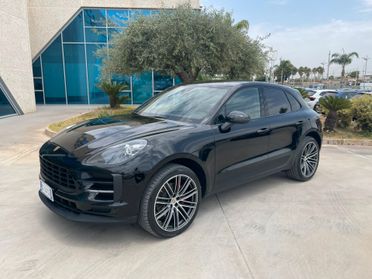 Porsche Macan 2.0 245cv