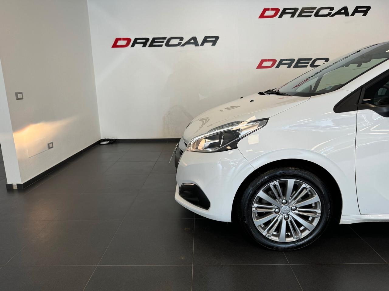 Peugeot 208 PureTech 82 5 porte Active NEOPATENTATI UNIPROP.
