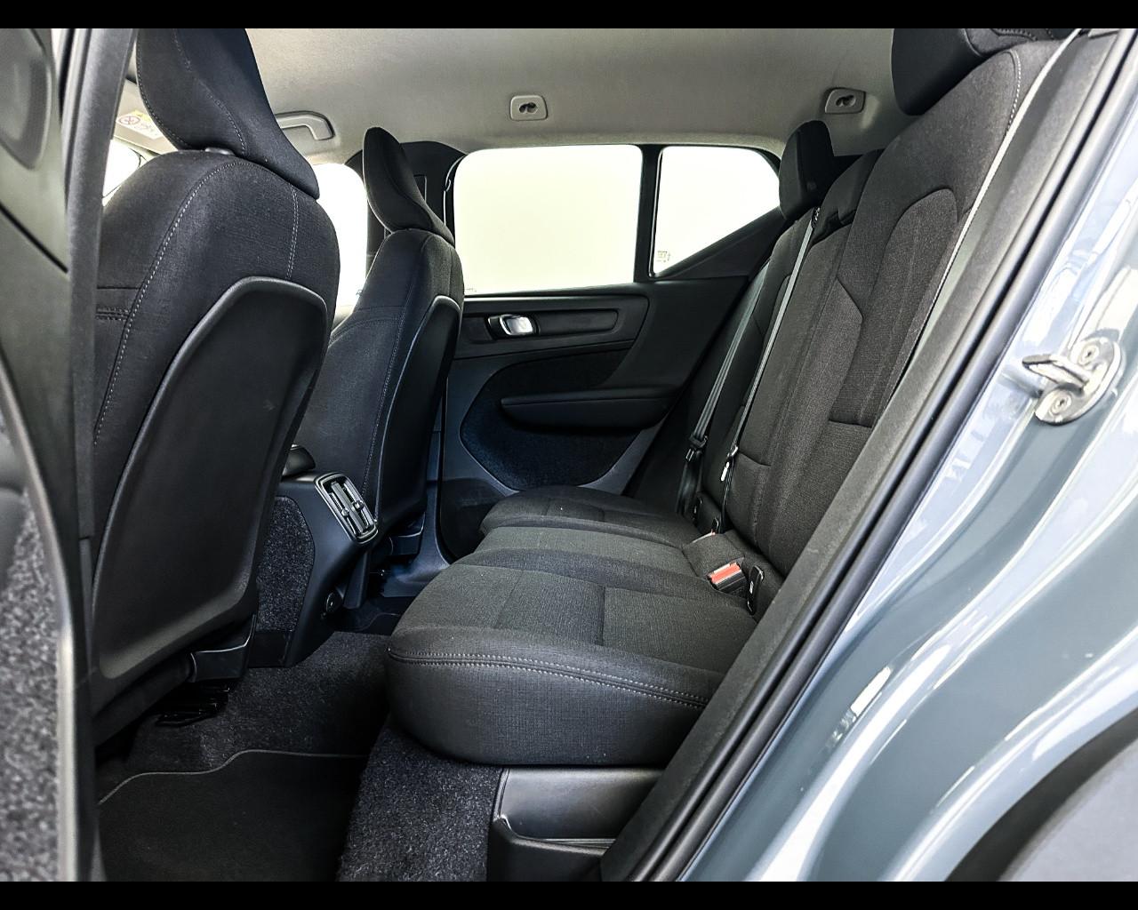 VOLVO XC40 T3 Geartronic Momentum Core