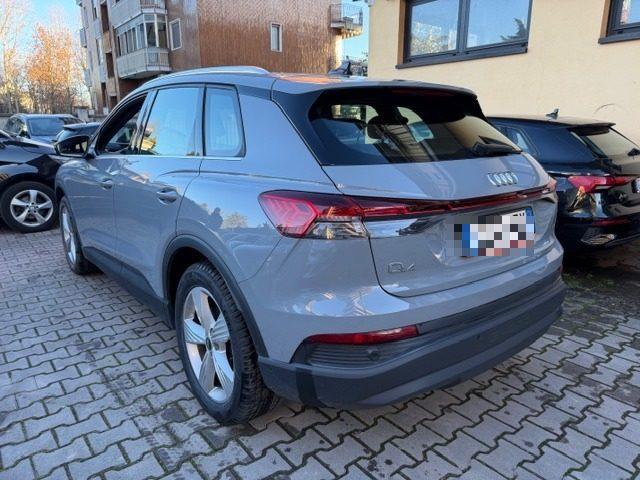 AUDI Q4 e-tron Q4 40 e-tron Business