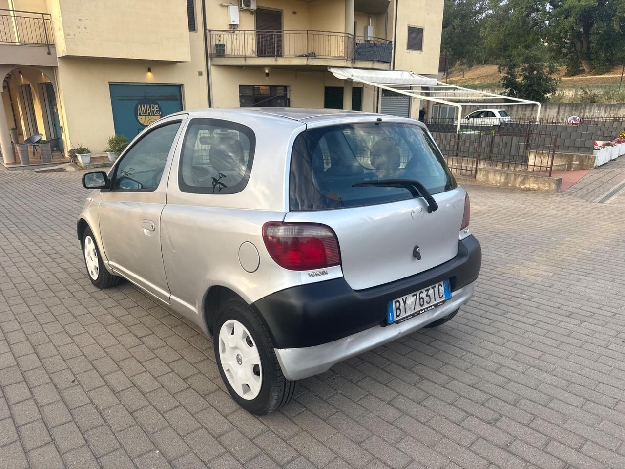Toyota Yaris 1.0i 16V cat 3 porte