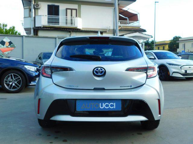 TOYOTA Corolla 1.8 Hybrid Business