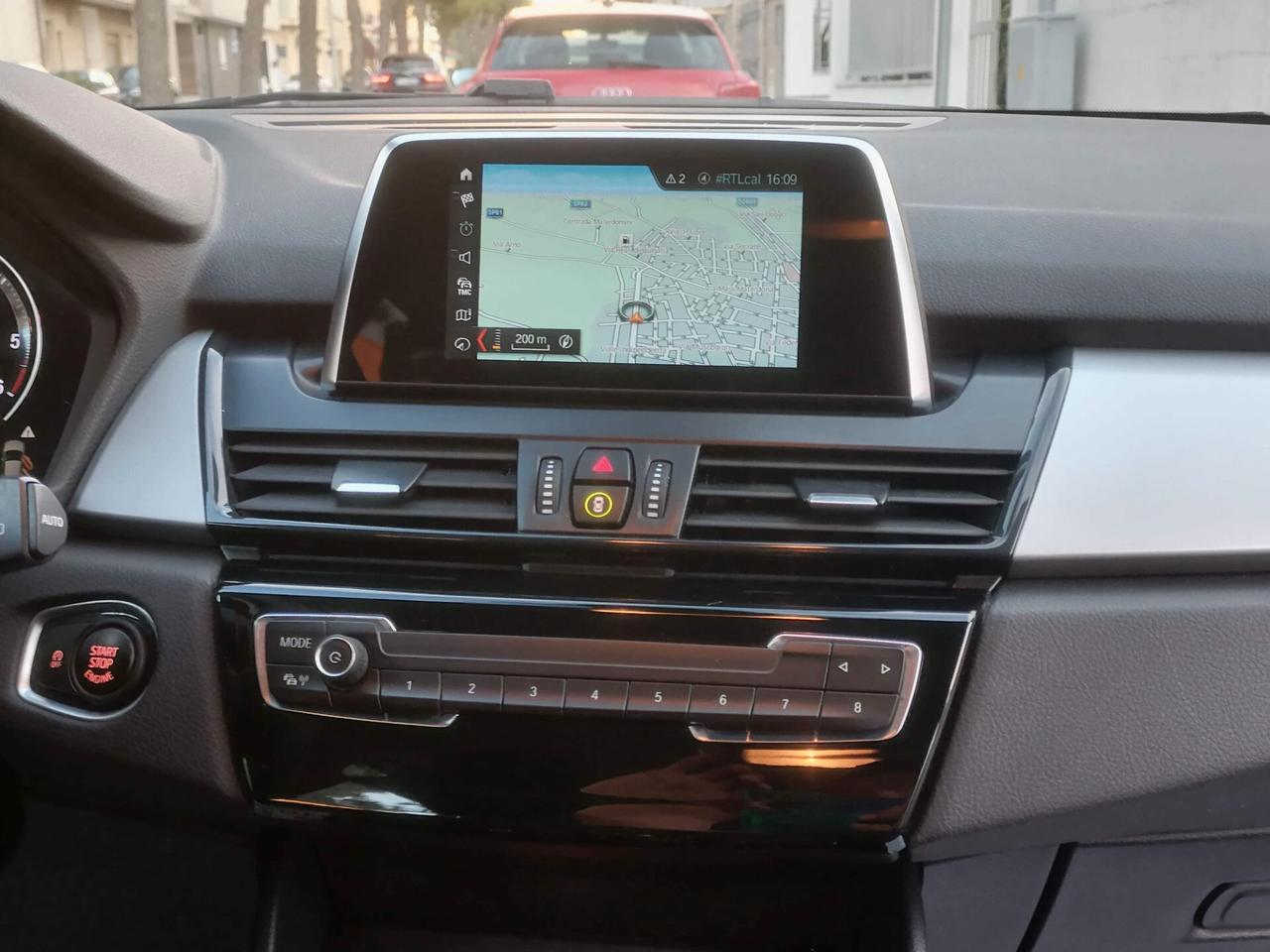 Bmw 216d Active Tourer Luxury *NAVI - 2016