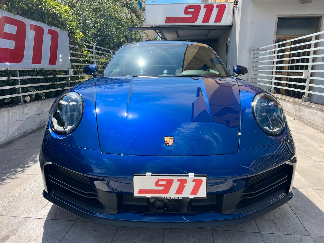 Porsche 911 Carrera